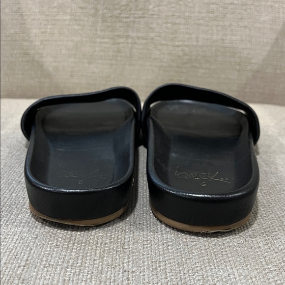 Beek Gallito Leather Slide Sandal Black Size 6 - Picture 8 of 10